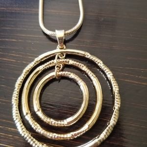 Goldtone Necklace 16" with 1.75" pendant